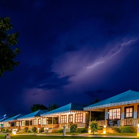 Rawai Luxury Tents Pushkar Ngoại thất bức ảnh