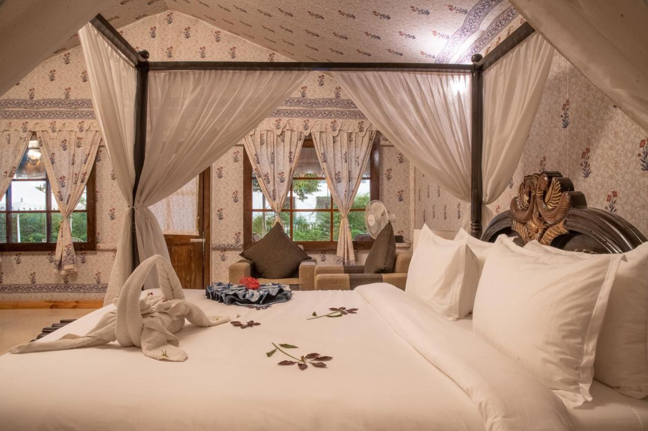 Rawai Luxury Tents Pushkar Ngoại thất bức ảnh