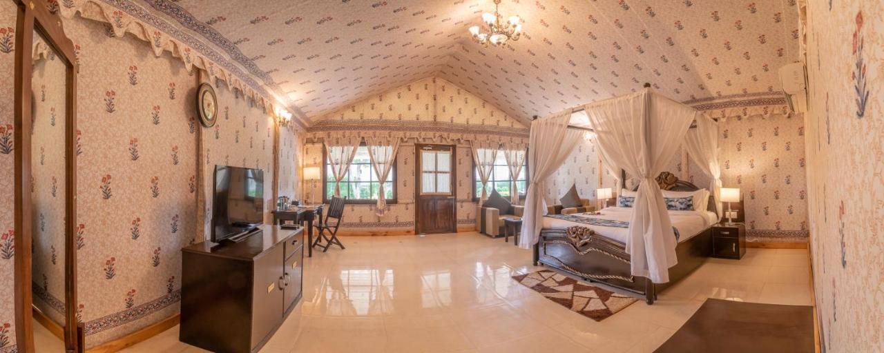 Rawai Luxury Tents Pushkar Ngoại thất bức ảnh