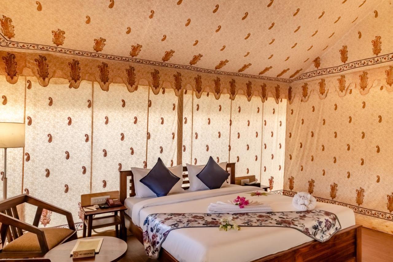 Rawai Luxury Tents Pushkar Ngoại thất bức ảnh