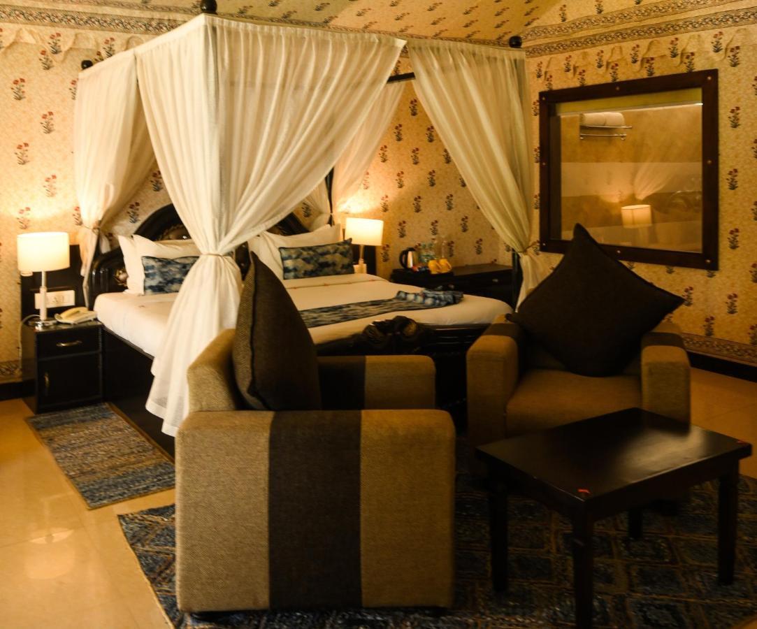 Rawai Luxury Tents Pushkar Ngoại thất bức ảnh